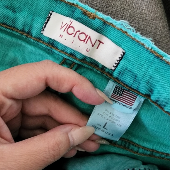 Teal Vibrant M.I.U. booty shorts - Picture 3 of 4